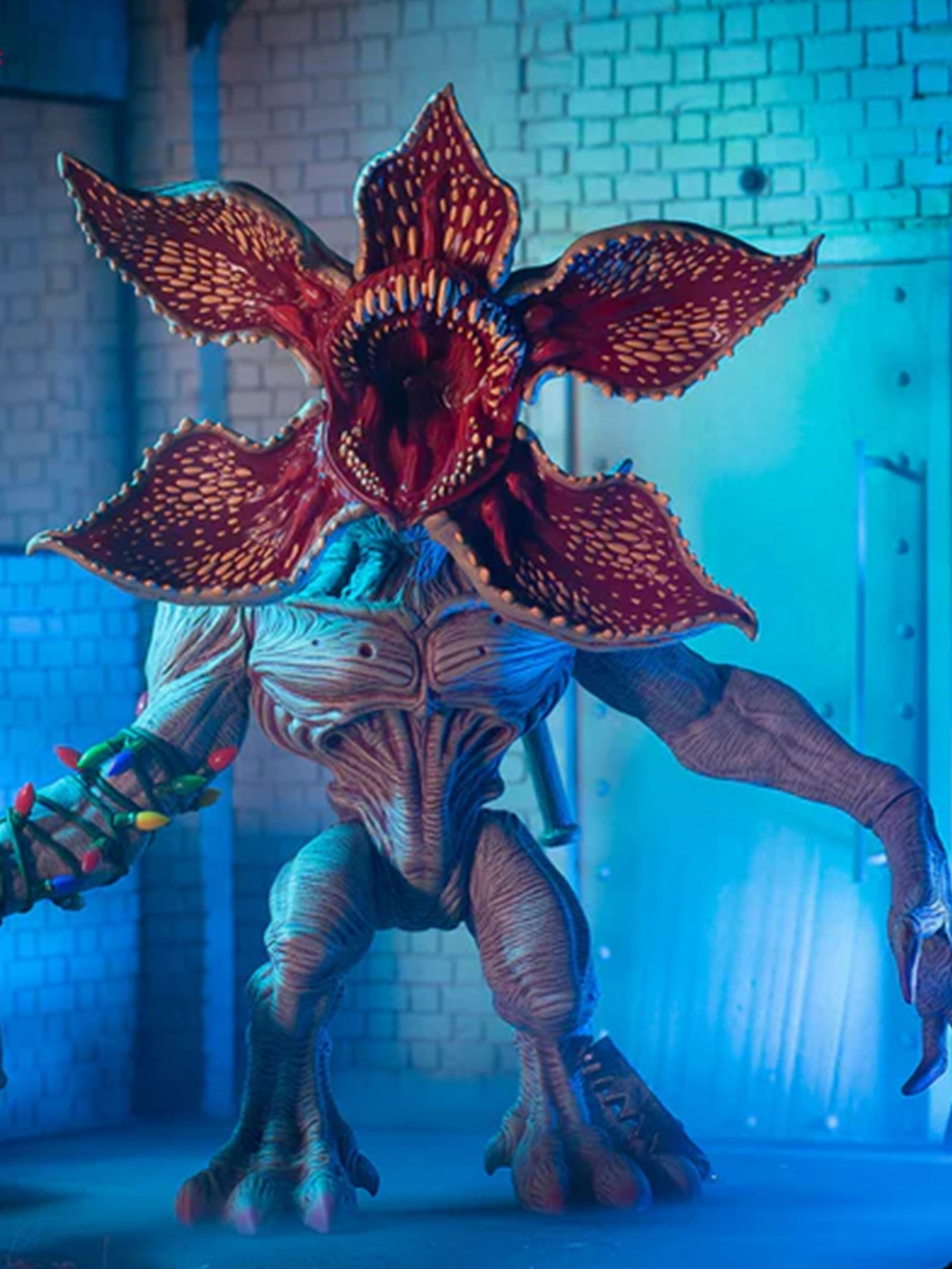 Figura de vinil de designer Demogorgon de Stranger Things por James Groman